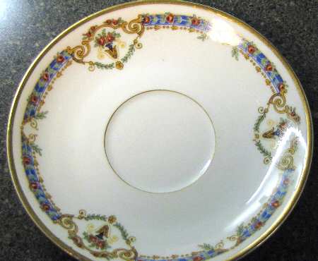 BER438 Saucer