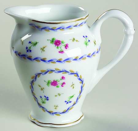 Artois Bleu (Cluny) Creamer