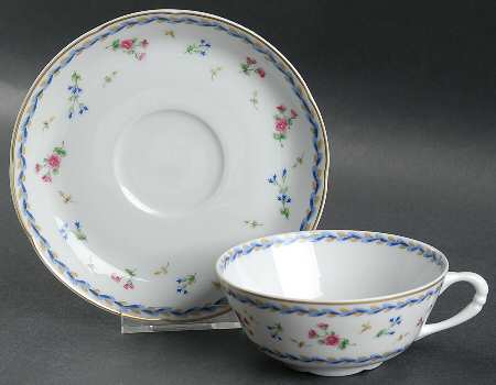 Artois Bleu (Cluny) Footed Cup & Saucer Set