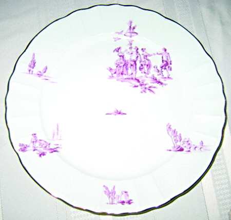 Ber446 (Pink) Dinner Plate