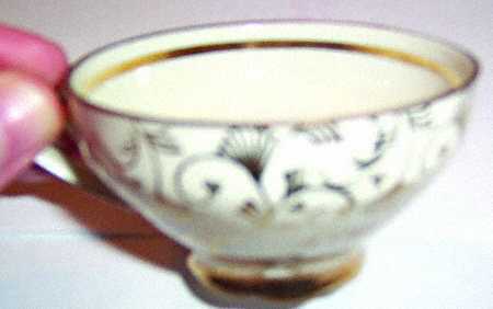 BAV254 Footed Cup