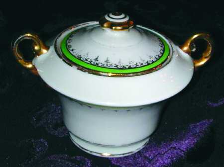 BWO5 Sugar Bowl & Lid