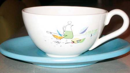 BRO2 Flat Cup & Saucer Set