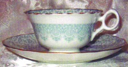 BWM14 Footed Cup & Saucer Set