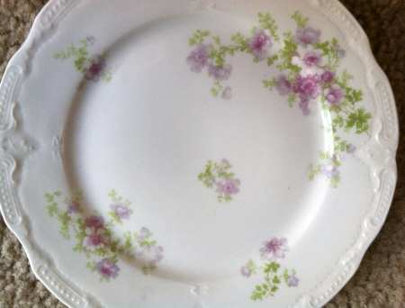 BOG89 Dinner Plate