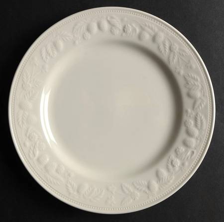 BTT39 Luncheon Plate