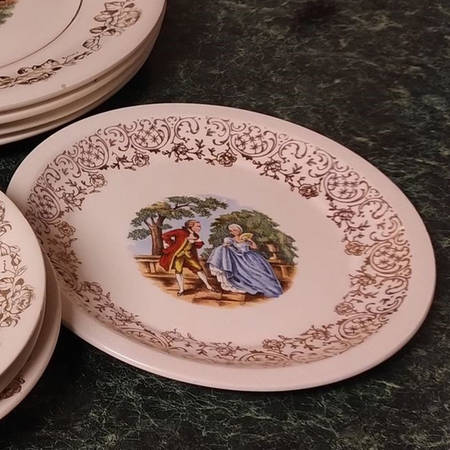 Menuet Salad Plate