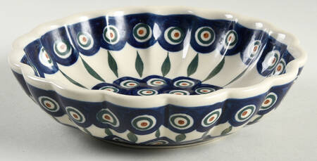 Peacock Scalloped Bowl by BOLESLAWIEC