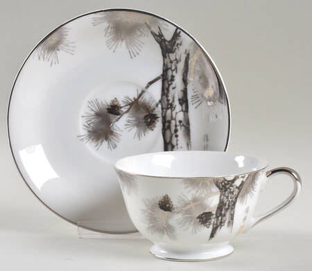 BOX2 Footed Cup & Saucer Set
