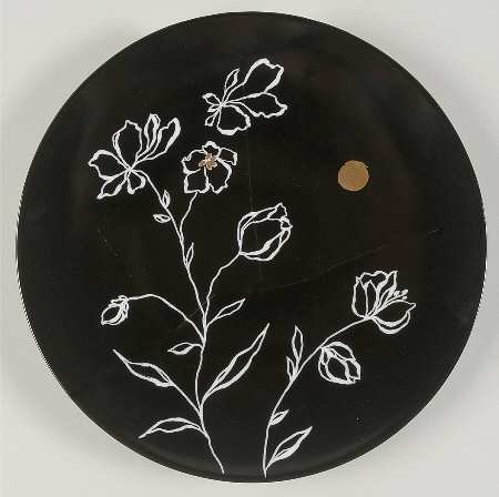 Black Gold Coupe Salad Plate