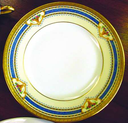 BER483 Salad Plate