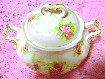 BOG96 Sugar Bowl & Lid