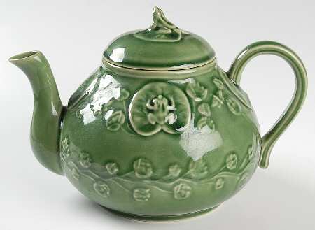 Frog Service Teapot & Lid