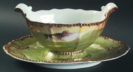 BWD560 Gravy Boat with Attached Underplate