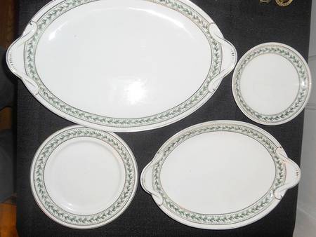 BSS77 16" Oval Serving Platter