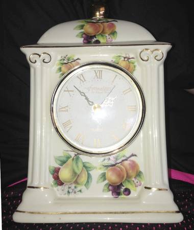 BAU54 Quartz Clock
