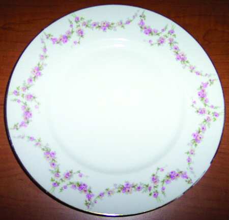 BER498 Luncheon Plate