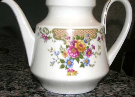 BTH190 Teapot No Lid