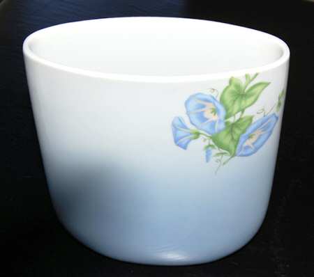 1831 8" Oval Vase
