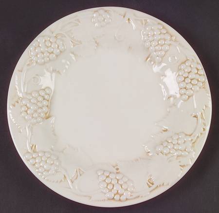 BPI11be Luncheon Plate by Bordallo Pinheiro