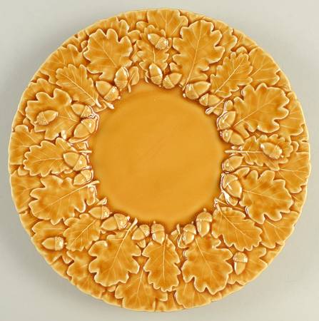 Oak Leaf Gold Accent Luncheon Plate