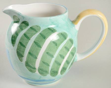 Seashell 64 Oz Pitcher