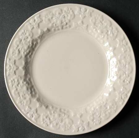 Phoebe Cream Salad Plate