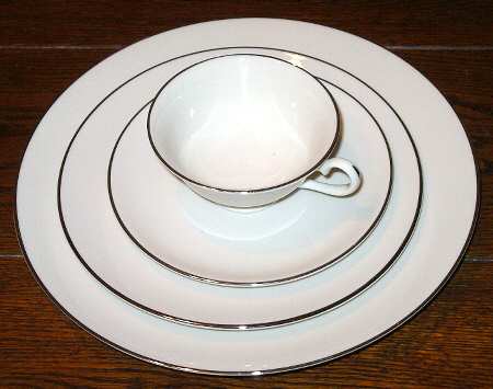 BLR5 Flat Cup & Saucer Set