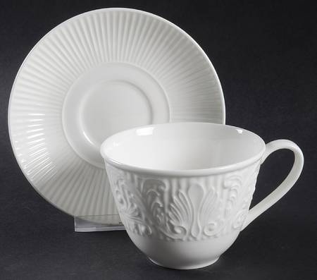 Lila Flat Cup & Saucer Set