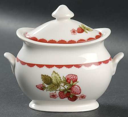 Harvest Berry Sugar Bowl & Lid