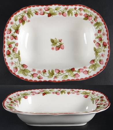 Harvest Berry 11" Oval Vegetable Bowl