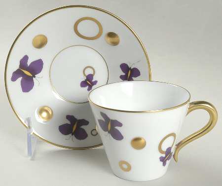 Ueno Gold Flat Cup & Saucer Set