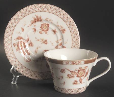 Lattice Flat Cup & Saucer Set