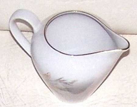 3056 Creamer
