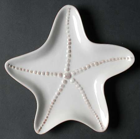 Seahorse and Seashell Menagerie White Appetizer Plate