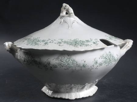 Lamare (Embossed) Tureen &  Lid