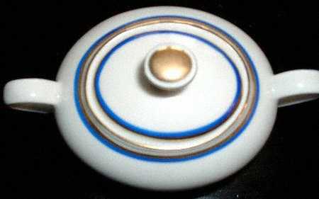 BAV321 Sugar Bowl & Lid