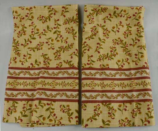 Tuscan Retreat Pair of Tier Curtain
