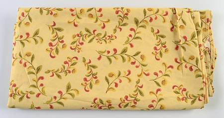 Tuscan Retreat 70" Round Tablecloth