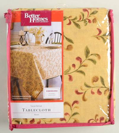 Tuscan Retreat 60" x 84" Rectangular Tablecloth
