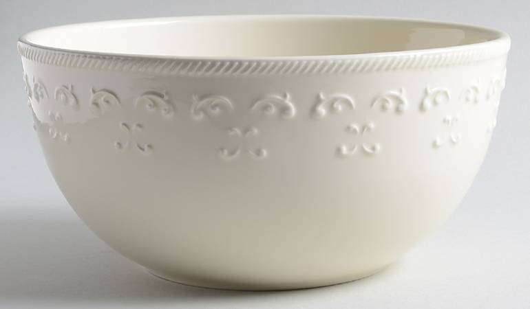 Ivory Scroll 8" Round Vegetable Bowl