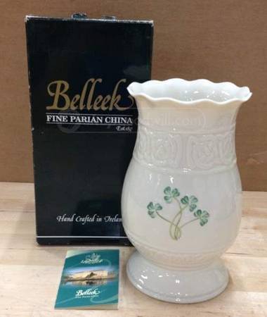 Tara Collection 8" Vase
