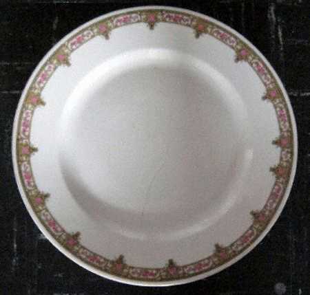 BAV344 Dinner Plate