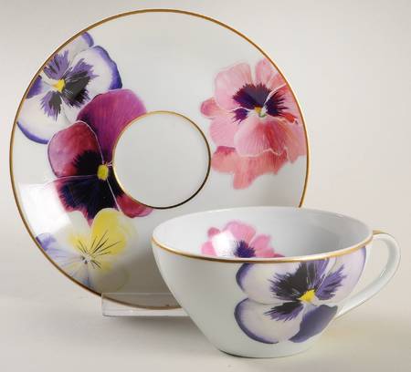 Pensees Flat Cup & Saucer Set