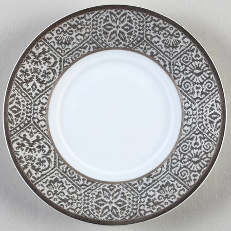 Sauvage Saucer