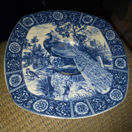 Opulent Manor Square Salad Plate