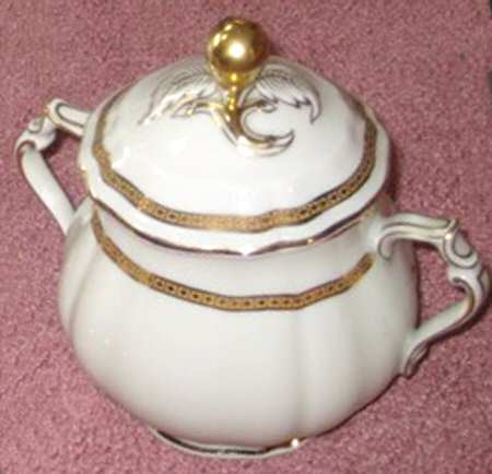 BER535 Sugar Bowl & Lid