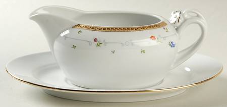 Petite Fleur Gravy Boat & Underplate
