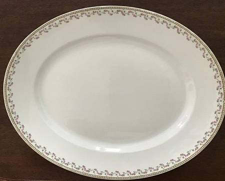 BER538 15" Oval Serving Platter