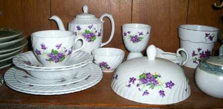 BUL60 Flat Cup & Saucer Set